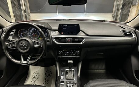Mazda 6, 2017 год, 1 730 000 рублей, 15 фотография