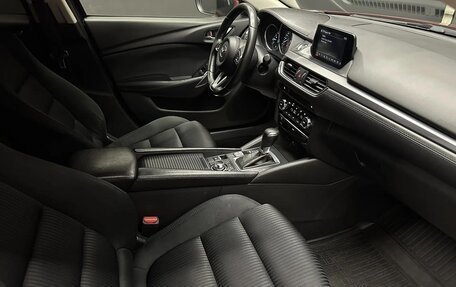 Mazda 6, 2017 год, 1 730 000 рублей, 23 фотография