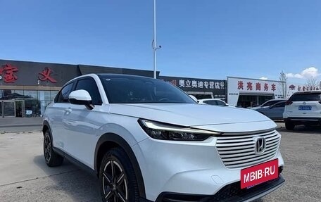 Honda Vezel, 2023 год, 1 650 000 рублей, 3 фотография