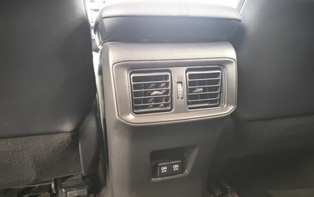 Toyota RAV4, 2021 год, 3 100 000 рублей, 25 фотография