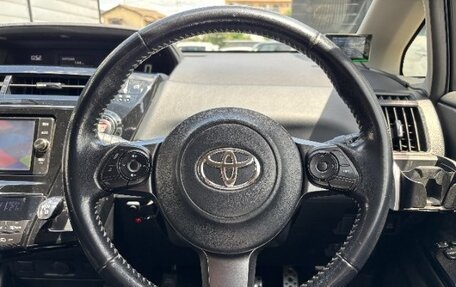 Toyota Prius Alpha I (ZVW40/41), 2021 год, 1 601 000 рублей, 8 фотография