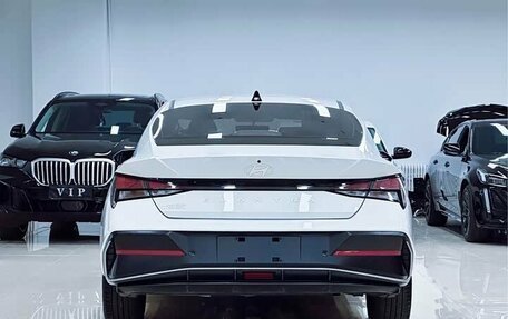 Hyundai Elantra, 2023 год, 1 680 000 рублей, 5 фотография