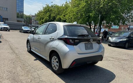 Toyota Yaris, 2021 год, 1 149 000 рублей, 7 фотография