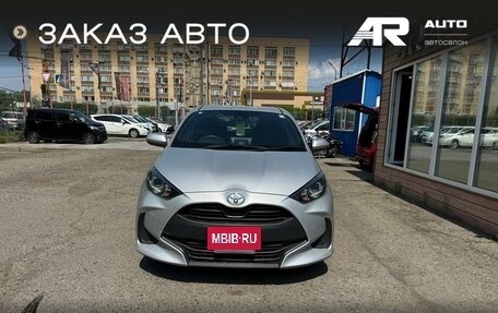 Toyota Yaris, 2021 год, 1 149 000 рублей, 3 фотография