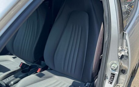 Toyota Yaris, 2021 год, 1 149 000 рублей, 18 фотография