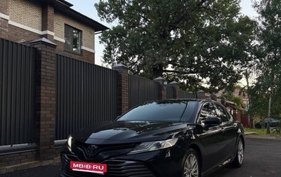 Toyota Camry, 2018 год, 3 000 000 рублей, 1 фотография