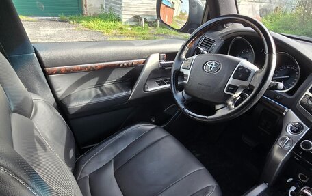Toyota Land Cruiser 200, 2015 год, 5 150 000 рублей, 10 фотография