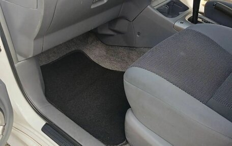 Toyota RAV4, 2000 год, 705 000 рублей, 8 фотография