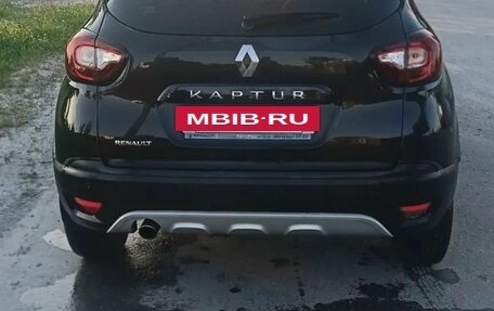 Renault Kaptur I рестайлинг, 2017 год, 1 065 000 рублей, 5 фотография
