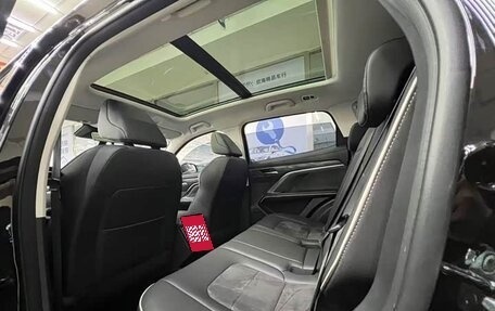 Haval H6, 2023 год, 1 260 000 рублей, 14 фотография