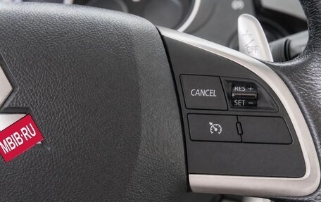 Mitsubishi Outlander III рестайлинг 3, 2014 год, 1 600 000 рублей, 12 фотография