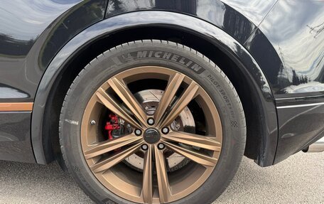 Volkswagen Tiguan II, 2018 год, 2 900 000 рублей, 13 фотография