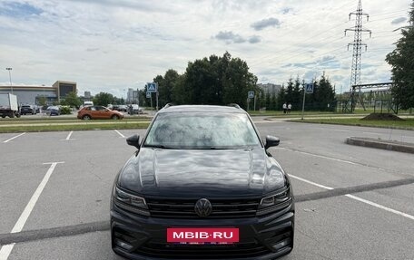 Volkswagen Tiguan II, 2018 год, 2 900 000 рублей, 8 фотография