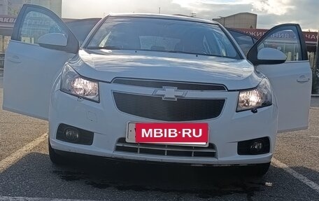 Chevrolet Cruze II, 2012 год, 650 000 рублей, 3 фотография