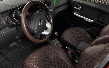 KIA Rio III рестайлинг, 2013 год, 600 000 рублей, 4 фотография