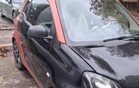 Smart Fortwo III, 2018 год, 790 000 рублей, 2 фотография