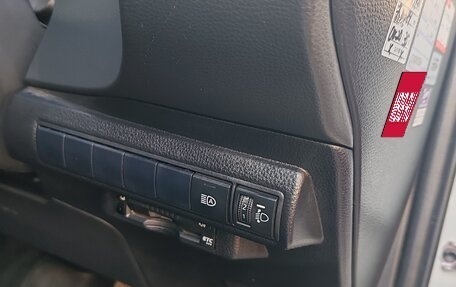 Toyota Corolla, 2020 год, 2 175 000 рублей, 14 фотография