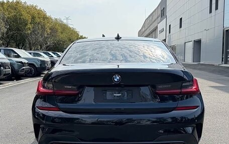 BMW 3 серия, 2023 год, 2 810 000 рублей, 5 фотография