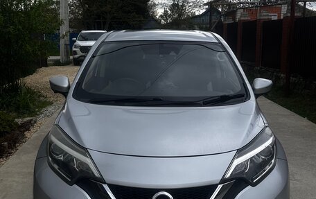 Nissan Note II рестайлинг, 2017 год, 930 000 рублей, 2 фотография