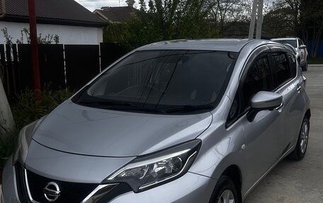 Nissan Note II рестайлинг, 2017 год, 930 000 рублей, 3 фотография