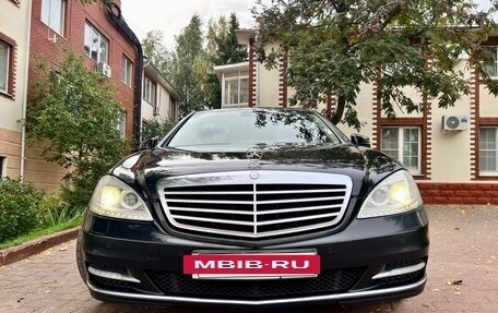 Mercedes-Benz S-Класс, 2011 год, 1 300 000 рублей, 5 фотография