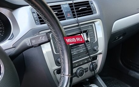 Volkswagen Jetta VI, 2018 год, 1 360 000 рублей, 11 фотография