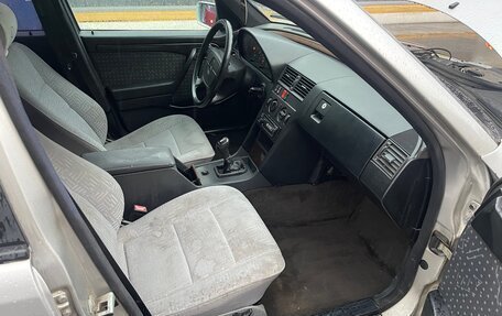 Mercedes-Benz C-Класс, 1995 год, 220 000 рублей, 10 фотография