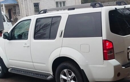 Nissan Pathfinder, 2012 год, 1 290 000 рублей, 3 фотография
