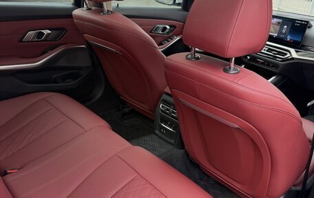 BMW 3 серия, 2023 год, 3 030 000 рублей, 12 фотография