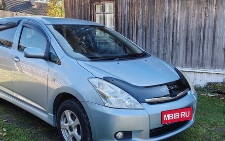 Toyota Wish II, 2004 год, 935 000 рублей, 4 фотография