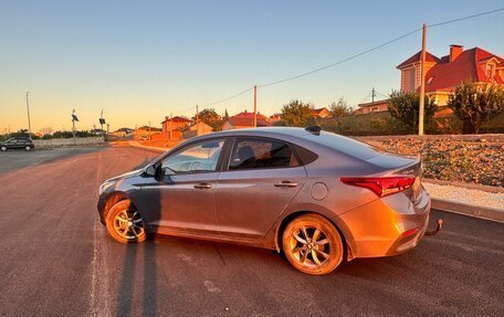 Hyundai Solaris II рестайлинг, 2017 год, 1 350 000 рублей, 6 фотография