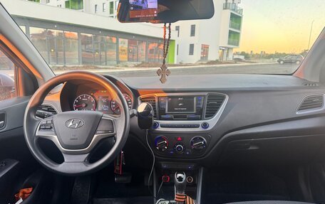 Hyundai Solaris II рестайлинг, 2017 год, 1 350 000 рублей, 4 фотография