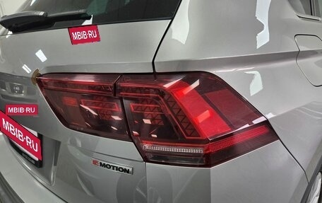 Volkswagen Tiguan II, 2018 год, 1 799 000 рублей, 14 фотография