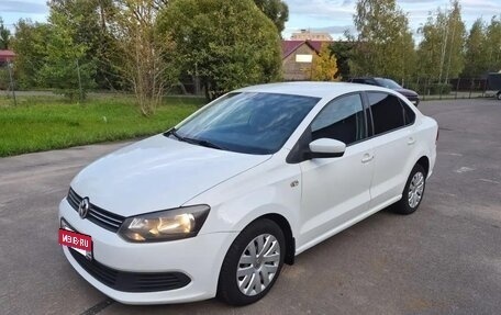 Volkswagen Polo VI (EU Market), 2014 год, 740 000 рублей, 3 фотография