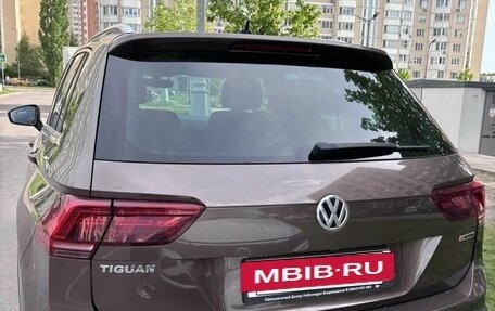 Volkswagen Tiguan II, 2018 год, 2 000 000 рублей, 4 фотография