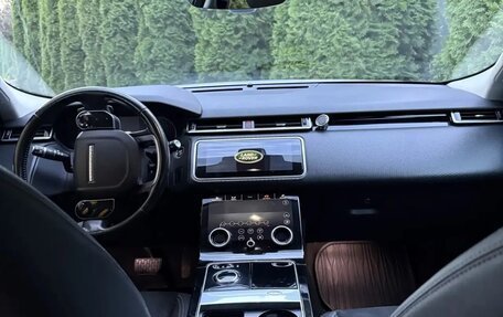 Land Rover Range Rover Velar I, 2017 год, 3 400 000 рублей, 7 фотография