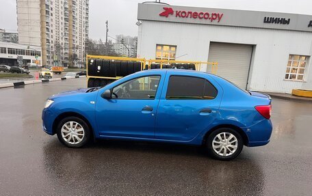 Renault Logan II, 2020 год, 700 000 рублей, 4 фотография