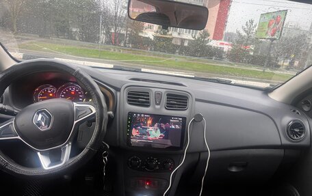 Renault Logan II, 2020 год, 700 000 рублей, 11 фотография