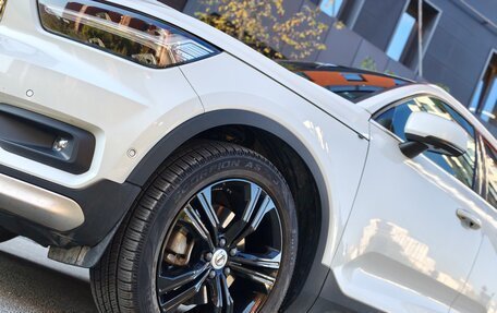 Volvo XC40 I, 2022 год, 4 100 000 рублей, 2 фотография