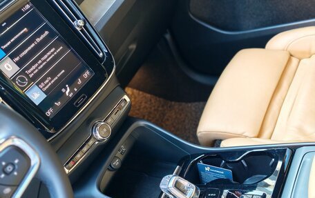 Volvo XC40 I, 2022 год, 4 100 000 рублей, 19 фотография