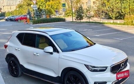 Volvo XC40 I, 2022 год, 4 100 000 рублей, 10 фотография