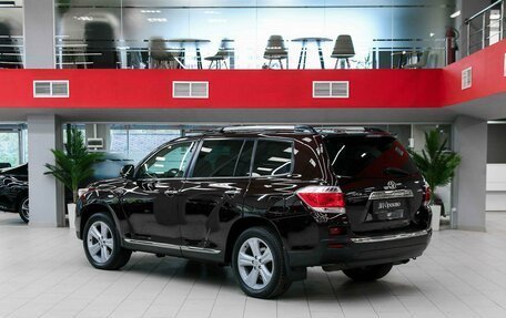 Toyota Highlander III, 2012 год, 1 890 000 рублей, 4 фотография
