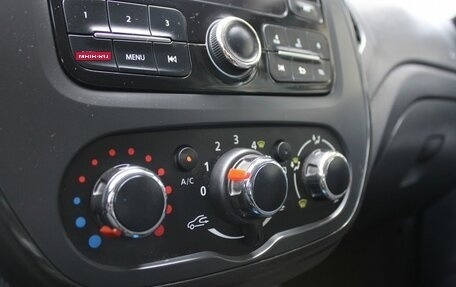 Renault Kaptur I рестайлинг, 2017 год, 1 359 000 рублей, 12 фотография