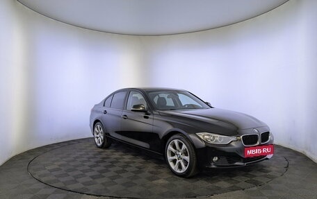 BMW 3 серия, 2015 год, 1 995 000 рублей, 3 фотография