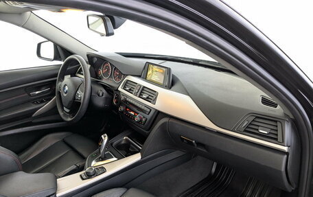 BMW 3 серия, 2015 год, 1 995 000 рублей, 11 фотография