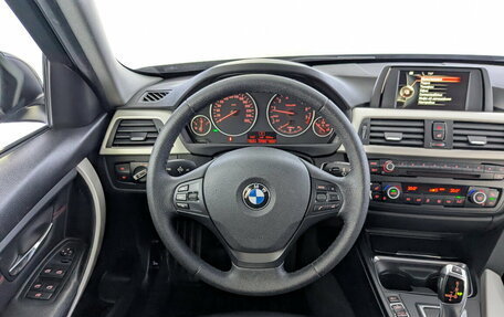 BMW 3 серия, 2015 год, 1 995 000 рублей, 21 фотография