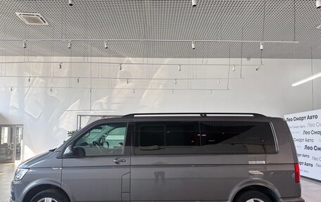 Volkswagen Multivan T6 рестайлинг, 2018 год, 3 990 000 рублей, 8 фотография