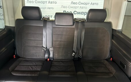 Volkswagen Multivan T6 рестайлинг, 2018 год, 3 990 000 рублей, 26 фотография