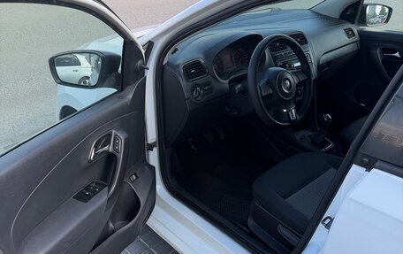 Volkswagen Polo VI (EU Market), 2013 год, 520 000 рублей, 5 фотография