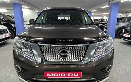 Nissan Pathfinder, 2016 год, 1 895 000 рублей, 2 фотография